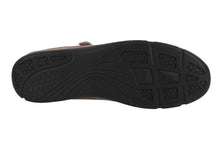 Load image into Gallery viewer, Traveler 02