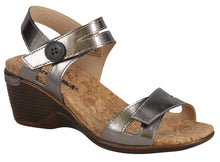 Load image into Gallery viewer, Calgary 05