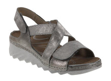 Load image into Gallery viewer, Salem 06