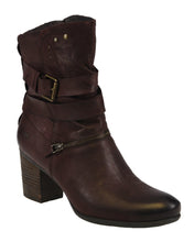 Load image into Gallery viewer, Britney 06