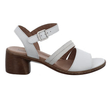 Load image into Gallery viewer, Juna 01