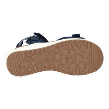 Load image into Gallery viewer, Annie 04