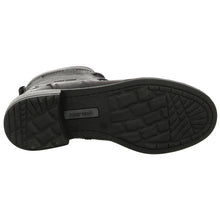 Load image into Gallery viewer, Selena 50